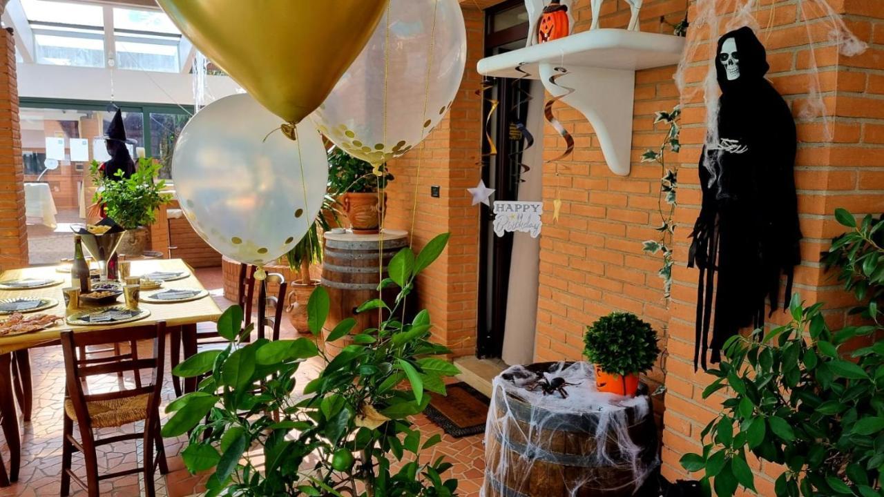 Fontana Oasis Apartments カステルヌオーヴォ・デル・ガルダ エクステリア 写真