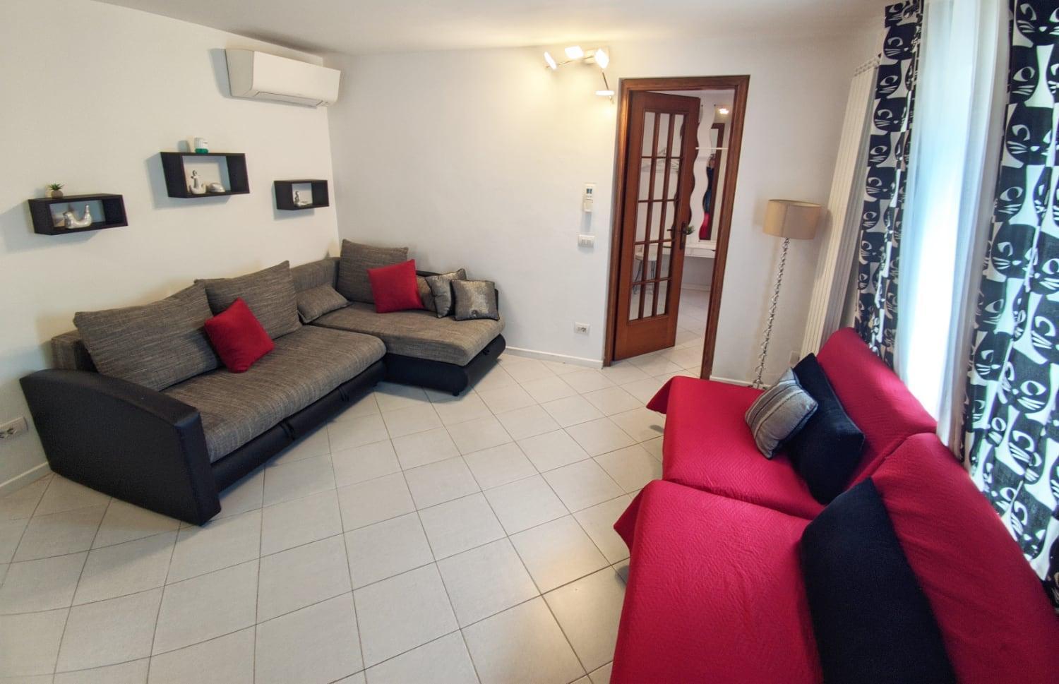 Fontana Oasis Apartments カステルヌオーヴォ・デル・ガルダ 部屋 写真