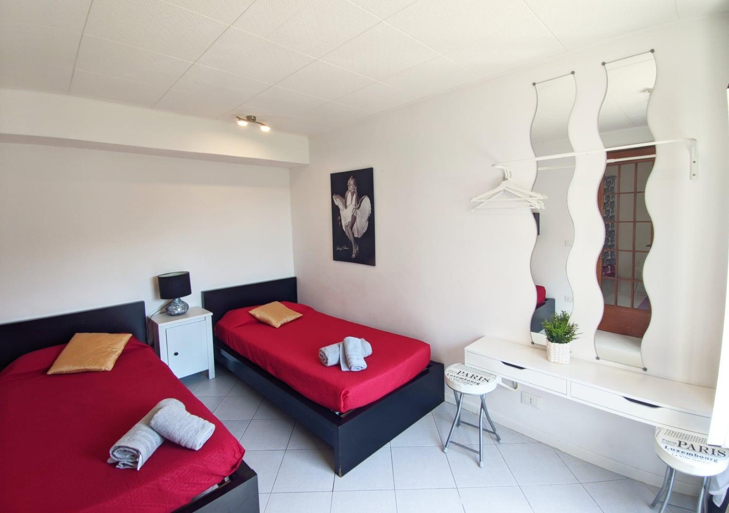 Fontana Oasis Apartments カステルヌオーヴォ・デル・ガルダ 部屋 写真